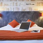 Kyriad Angers Ouest Hotel