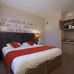 Kyriad Angers Ouest Hotel Beaucouzé