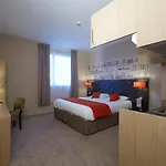 Hotel Kyriad Angers Ouest 3*