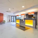 Kyriad Angers Ouest Hotel 3*