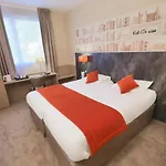 Kyriad Angers Ouest Hotel 3*