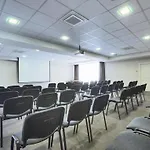 Hotel Kyriad Angers Ouest 3*