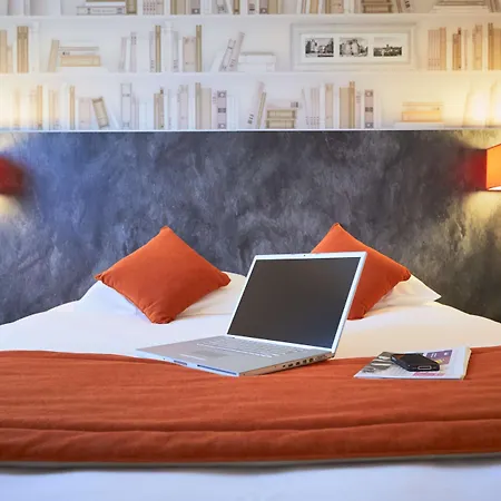Kyriad Angers Ouest Otel