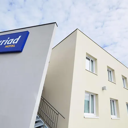 Kyriad Angers Ouest Hotel Beaucouzé
