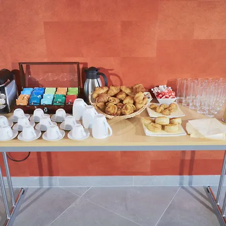 Otel Kyriad Angers Ouest