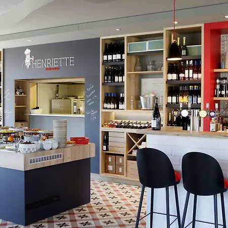 Kyriad Angers Ouest 3*