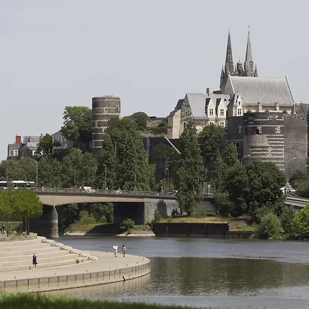 Kyriad Angers Ouest Hotel Beaucouzé