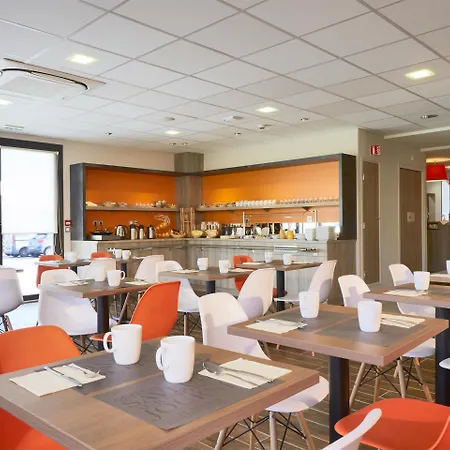 Kyriad Angers Ouest 3*