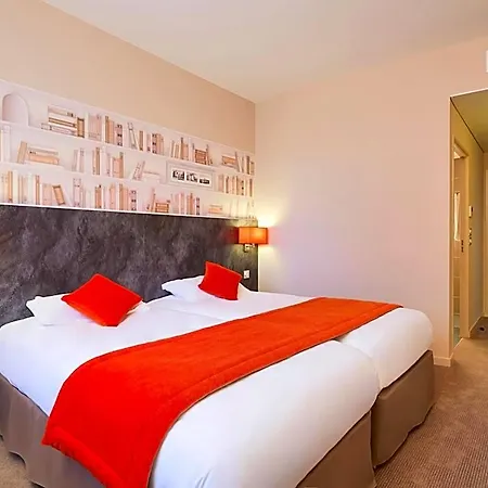 Kyriad Angers Ouest Otel