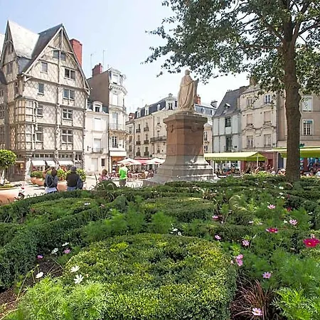 Kyriad Angers Ouest Otel Beaucouzé