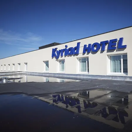 Kyriad Angers Ouest Hotel 3*
