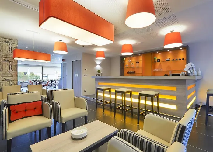 Kyriad Angers Ouest Hotel Beaucouzé