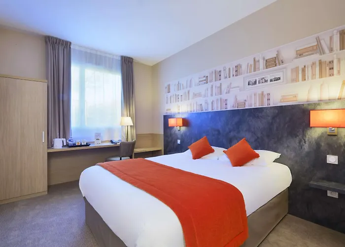 Kyriad Angers Ouest 3*