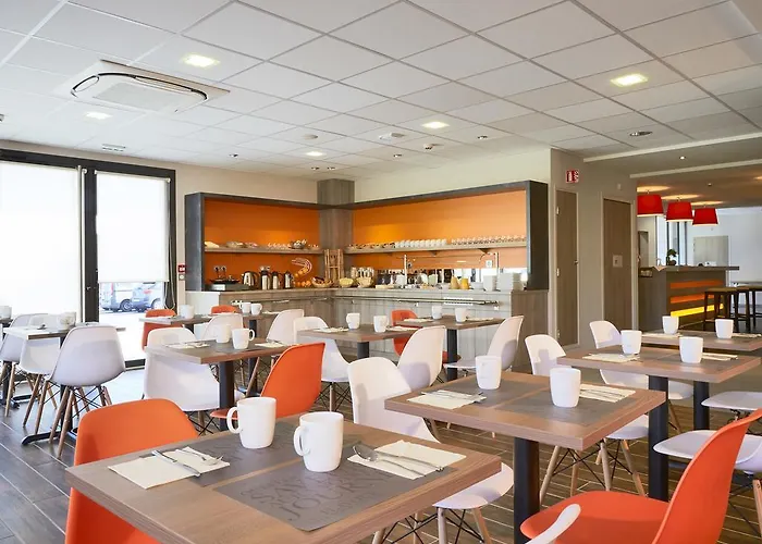 Kyriad Angers Ouest Hotel