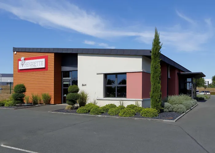 Kyriad Angers Ouest Hotel Beaucouzé