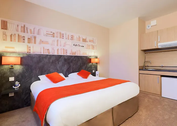 Hotel Kyriad Angers Ouest 3*
