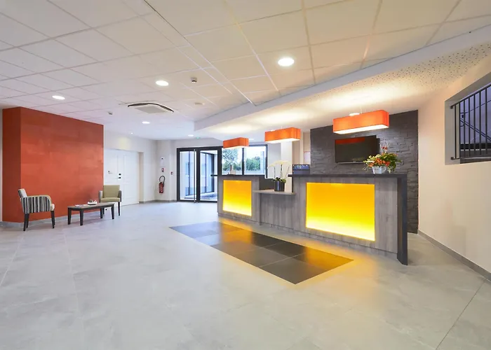 Kyriad Angers Ouest Hotel 3*