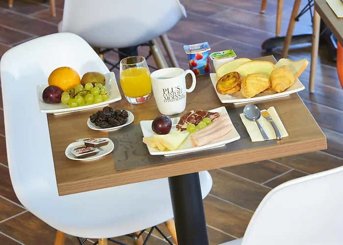 Kyriad Angers Ouest Hotel Beaucouzé