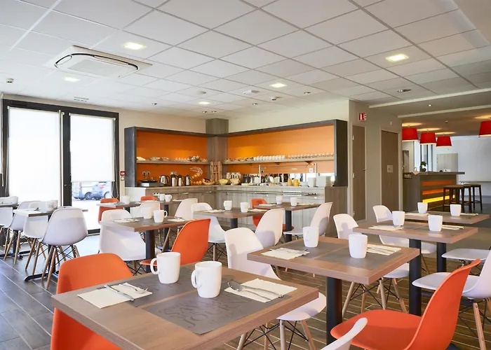 Kyriad Angers Ouest 3*