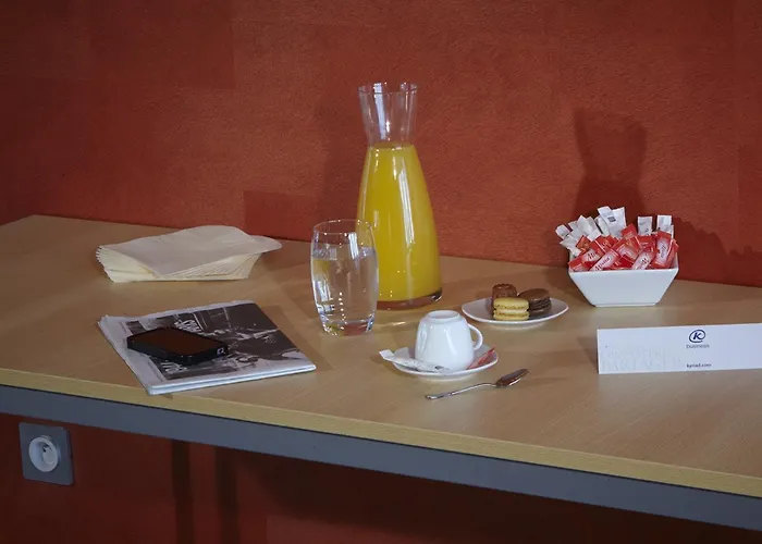 Kyriad Angers Ouest Hotel